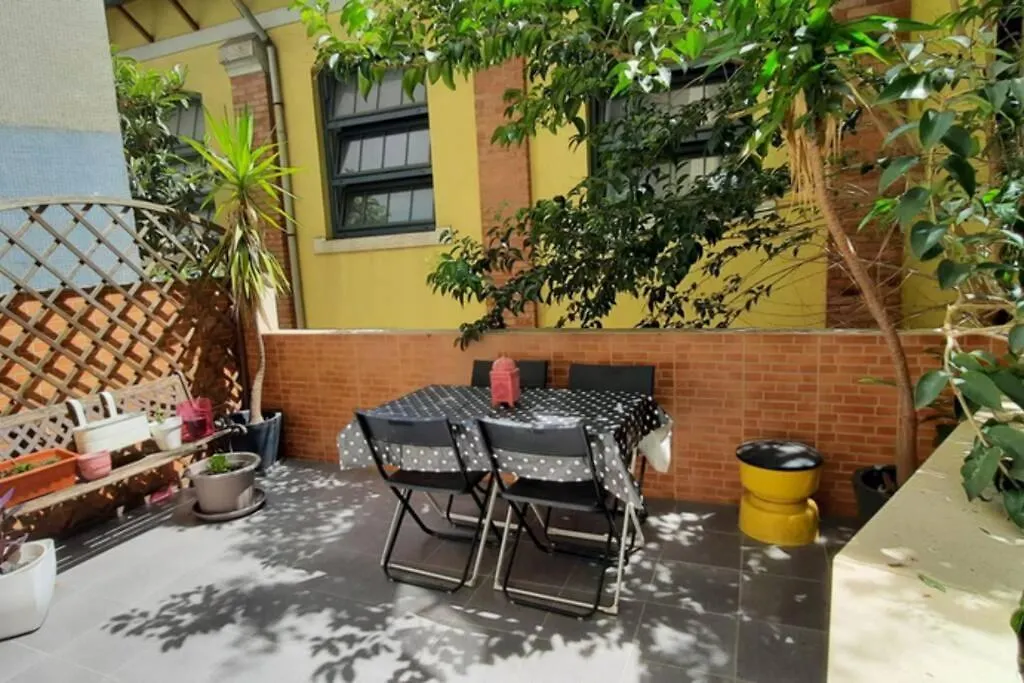 Charming Sunny Terrace / One Bedroom Apartment Lisbon