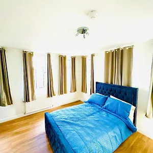https://mika-accommodation.brighton-hotels-england.com