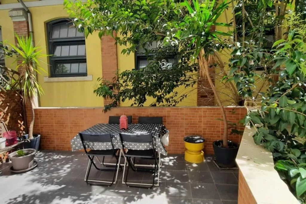Charming Sunny Terrace / One Bedroom Apartment Lisbon