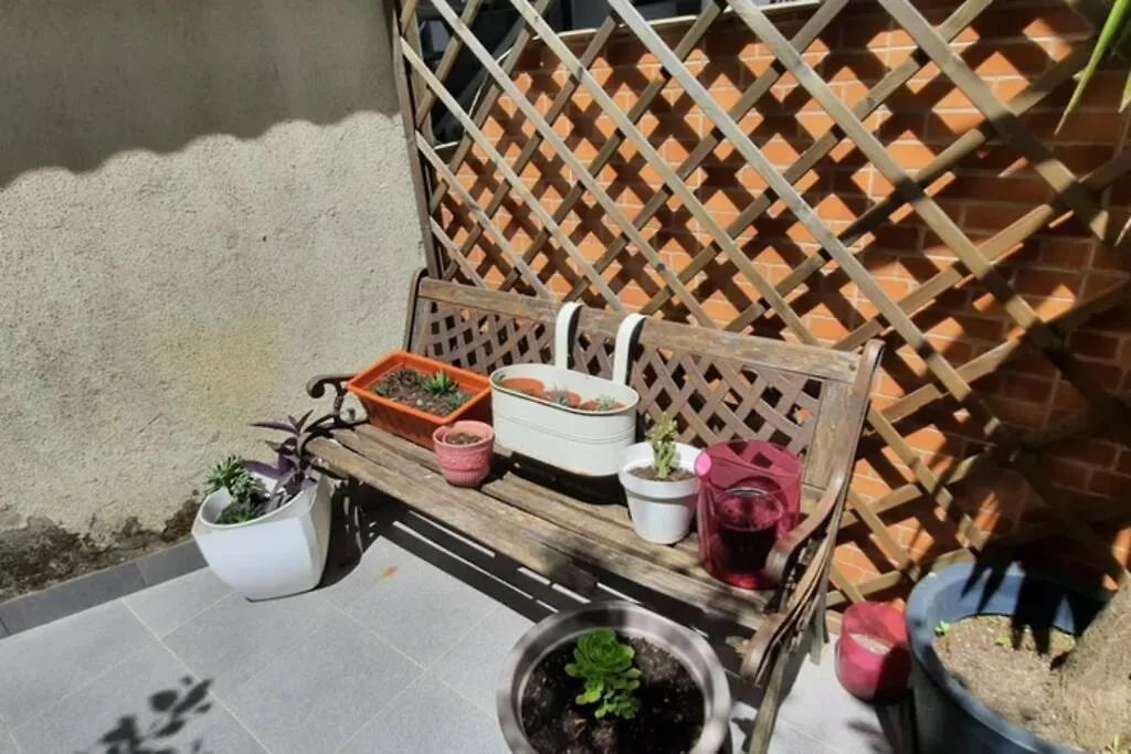 Charming Sunny Terrace / One Bedroom Apartment Lisboa Portugal