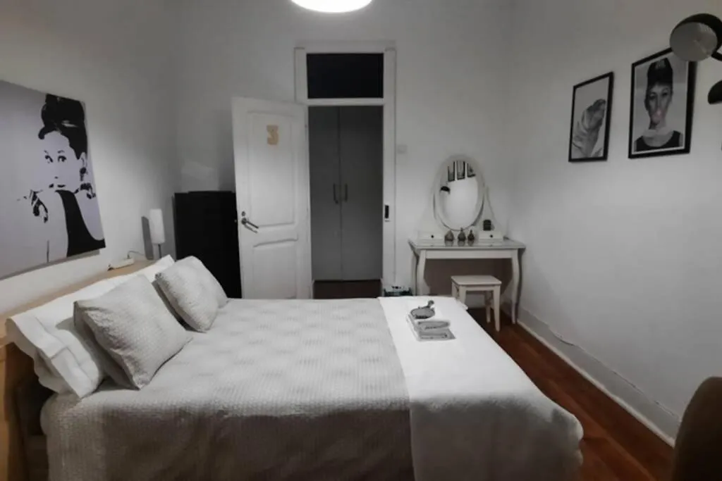 ליסבון Charming Sunny Terrace / One Bedroom Apartment 0*,  פורטוגל